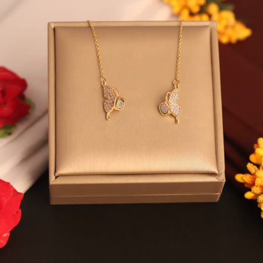 Magnetic Openable Butterfly Pendant Necklace - ZIPPORY