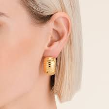 Stunning Korean Gold Hoop Earrings - ZIPPORY