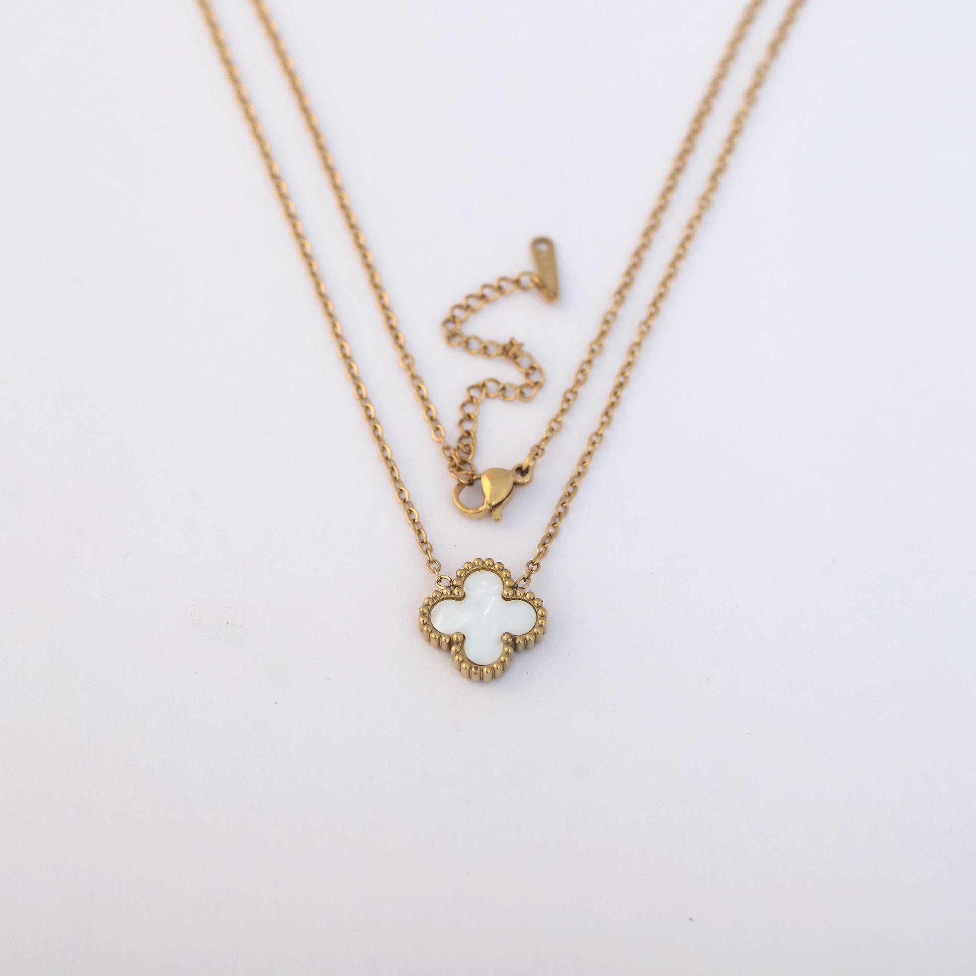 22K Gold Plated White Clover Necklace - ZIPPORY