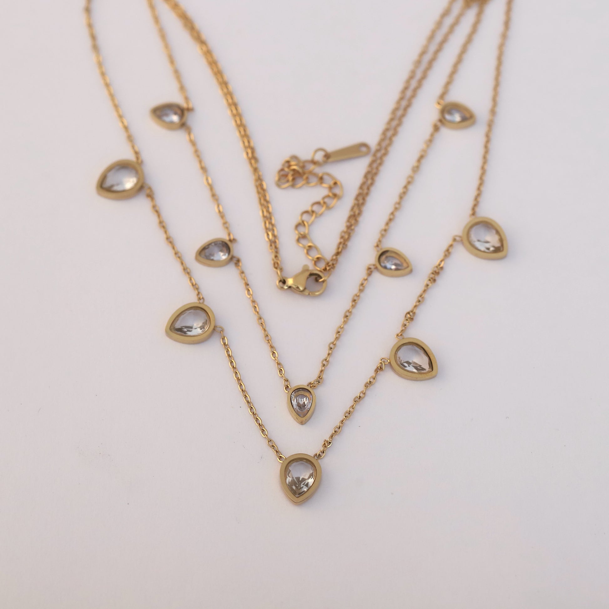 Elegant Multi Crystal Teardrop Necklace - ZIPPORY