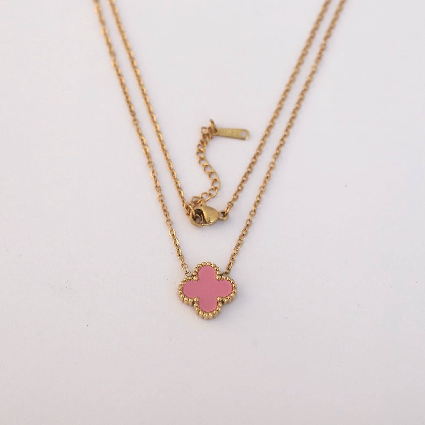 22K Gold Plated Pink Clover Necklace - ZIPPORY