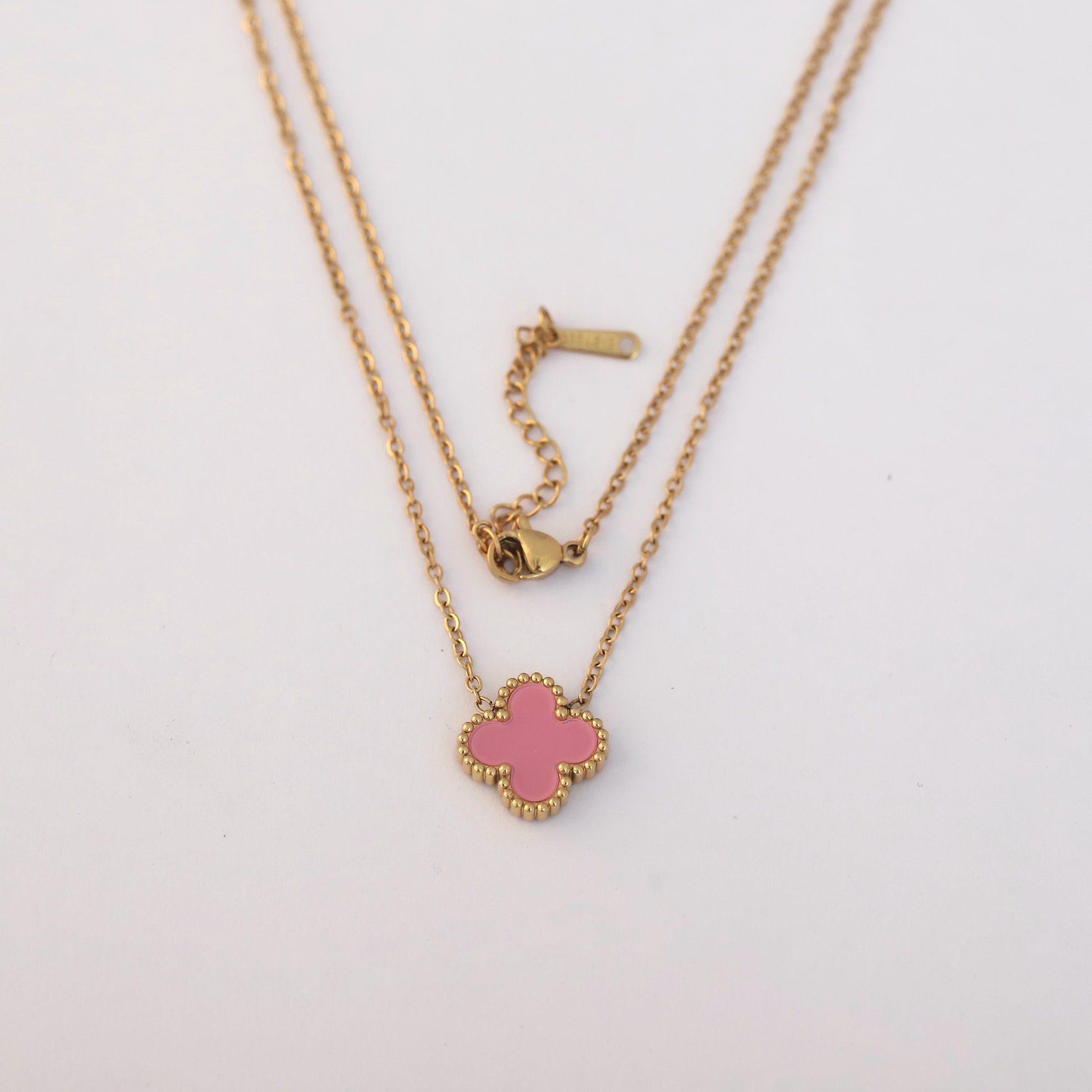 22K Gold Plated Pink Clover Necklace - ZIPPORY