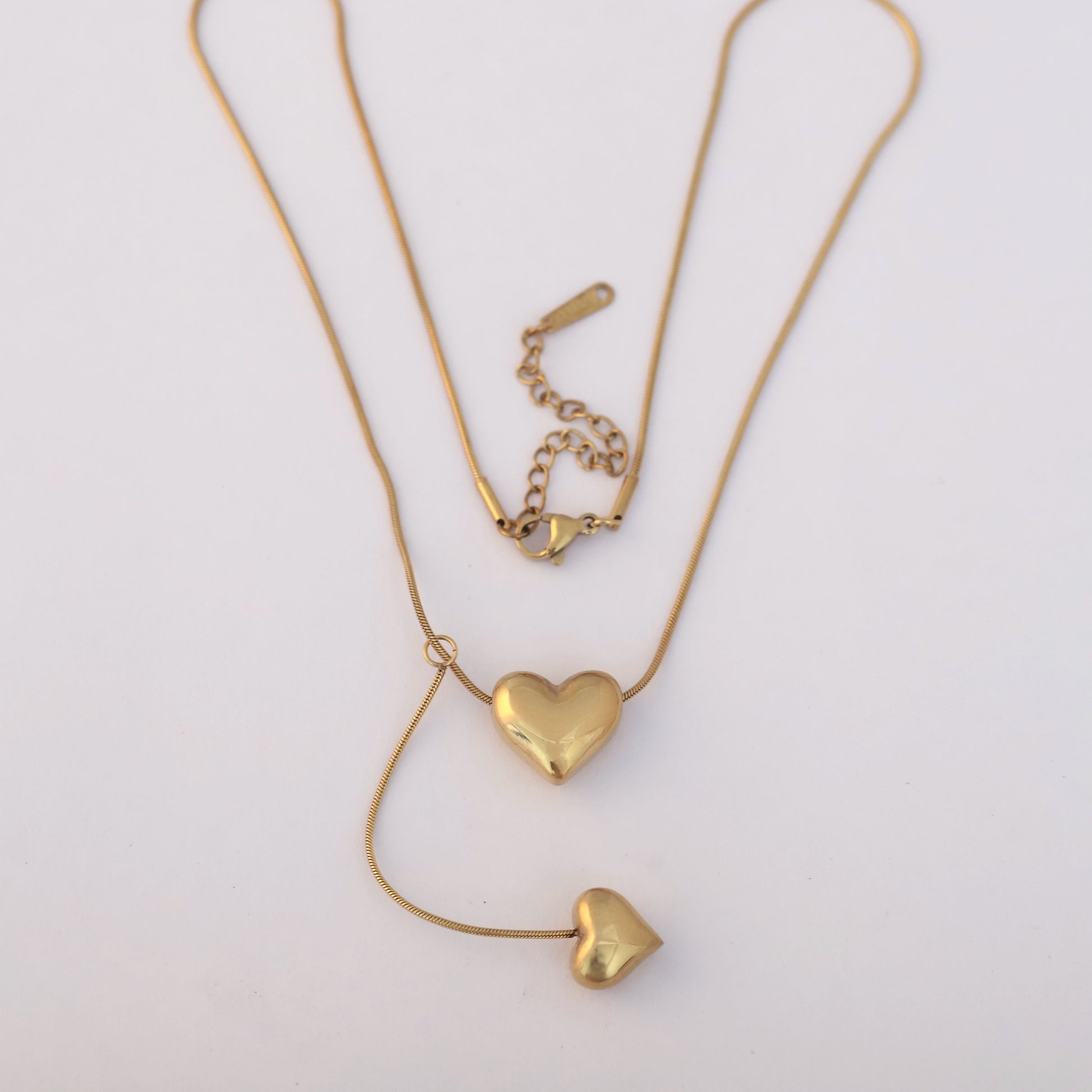 Modern Romance Dual Heart Gold Plated Necklace - ZIPPORY