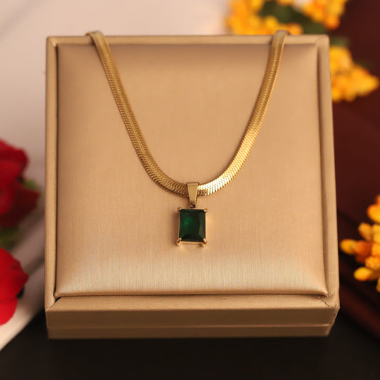 Emerald Snake Chain Necklace - ZIPPORY