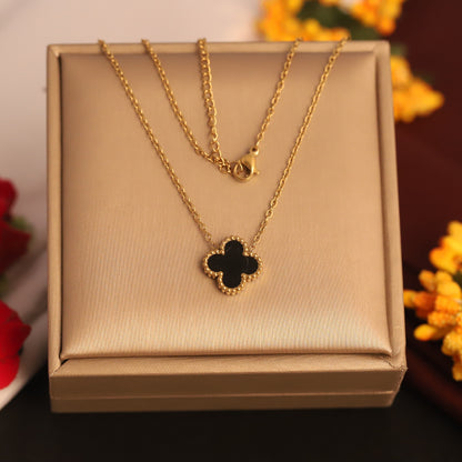 Black clover necklace 