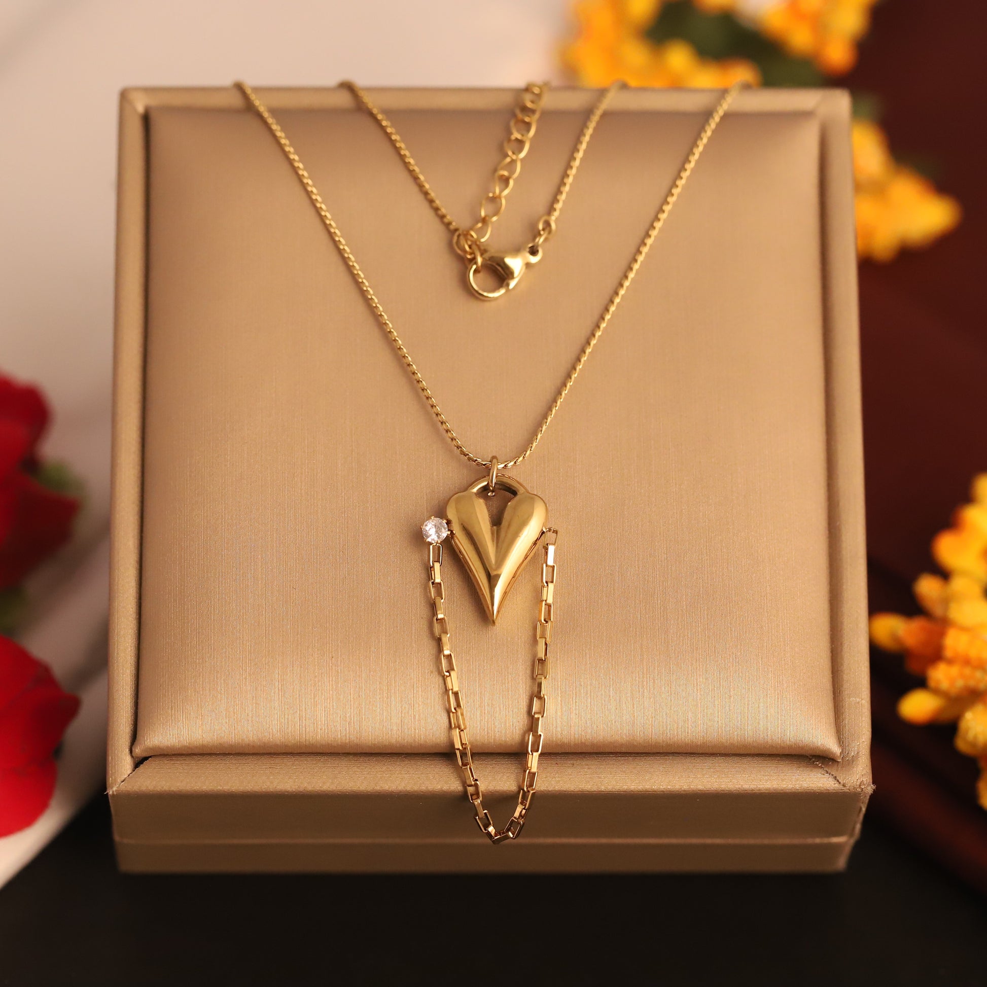 Elegant 22K Gold Plated Zirconia Heart Necklace - ZIPPORY