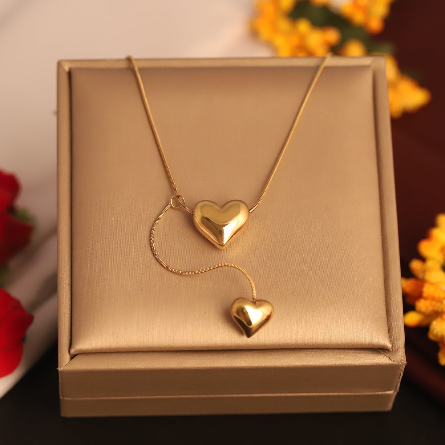 Modern Romance Dual Heart Gold Plated Necklace - ZIPPORY