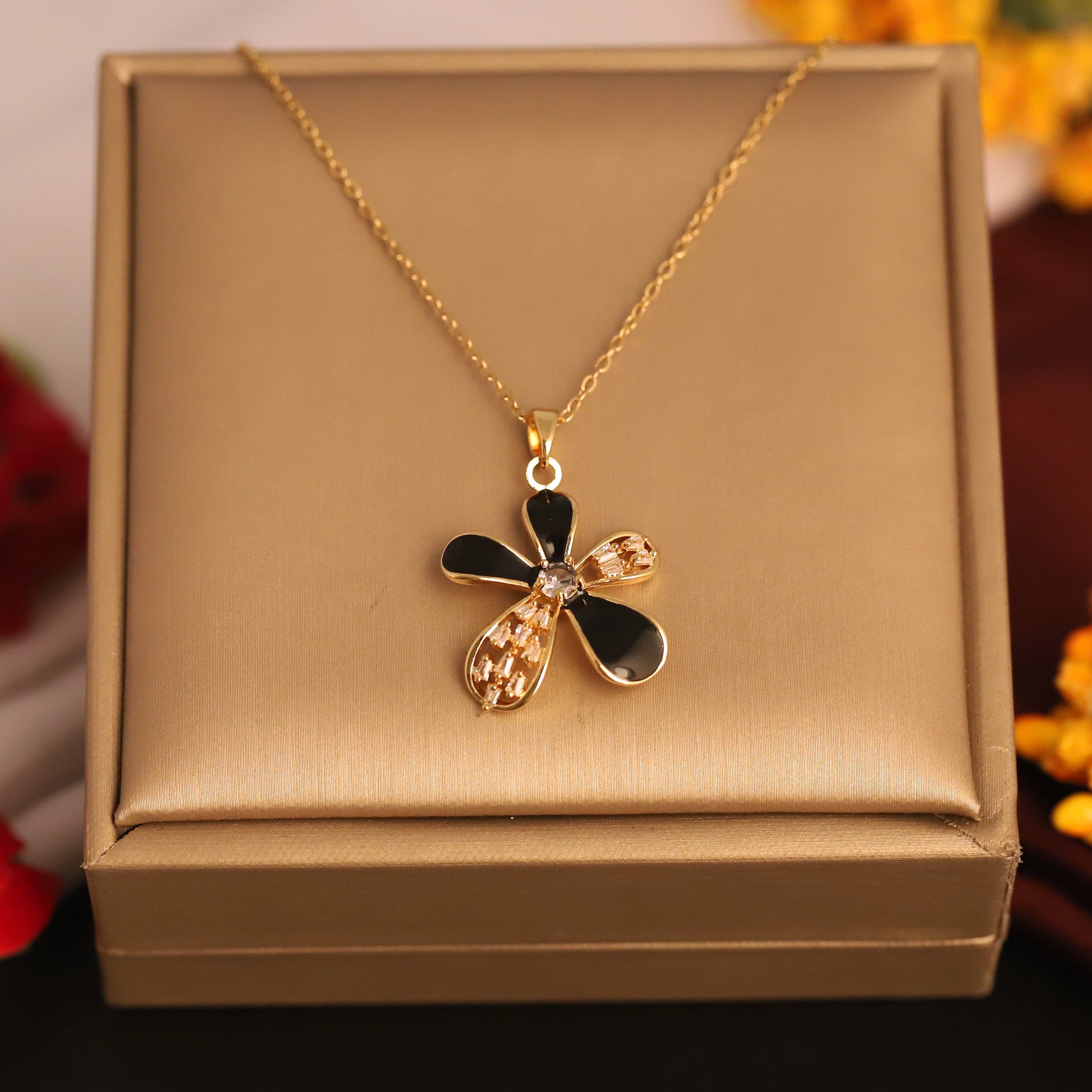 Petal Bloom Flower Pendant Necklace - ZIPPORY
