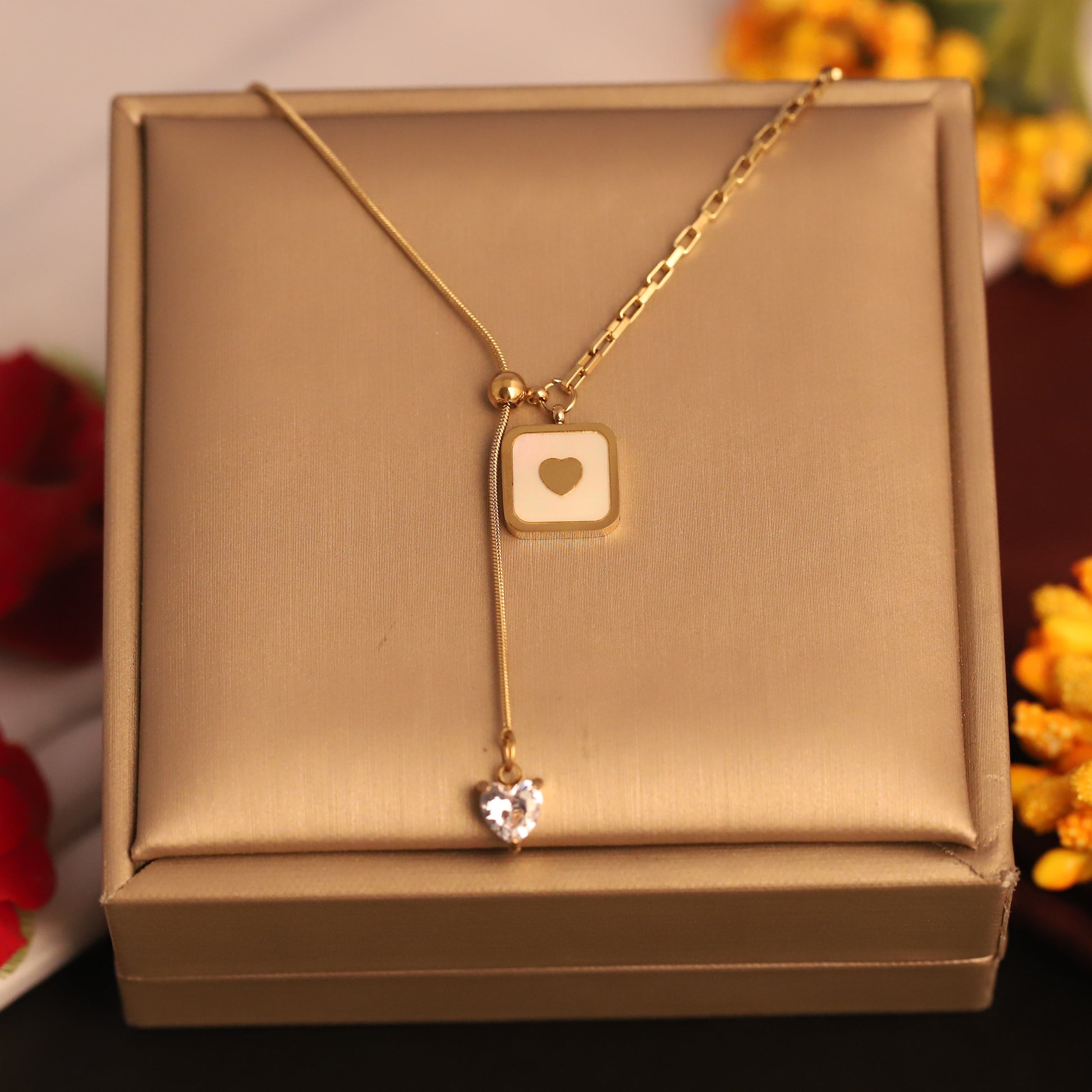 Chic Gold Heart Crystal Drop Pendant Necklace - ZIPPORY