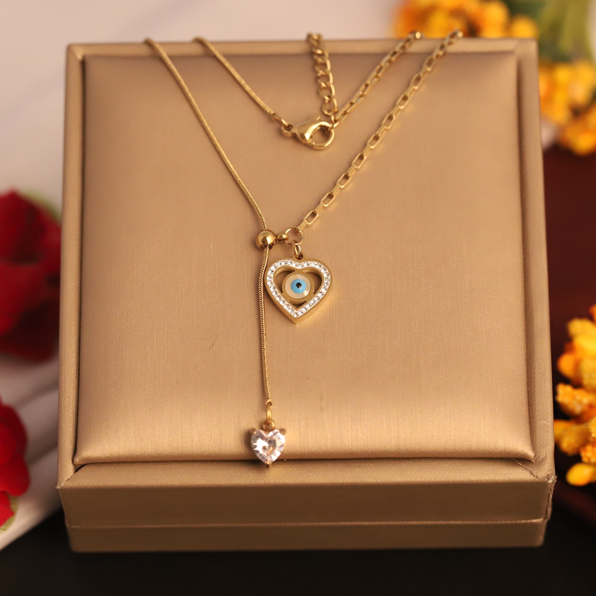 Heart Evil Eye Pendant Necklace - ZIPPORY