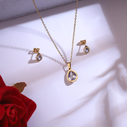 Elegant 22K Gold-Plated Teardrop Crystal Jewelry Necklace Set