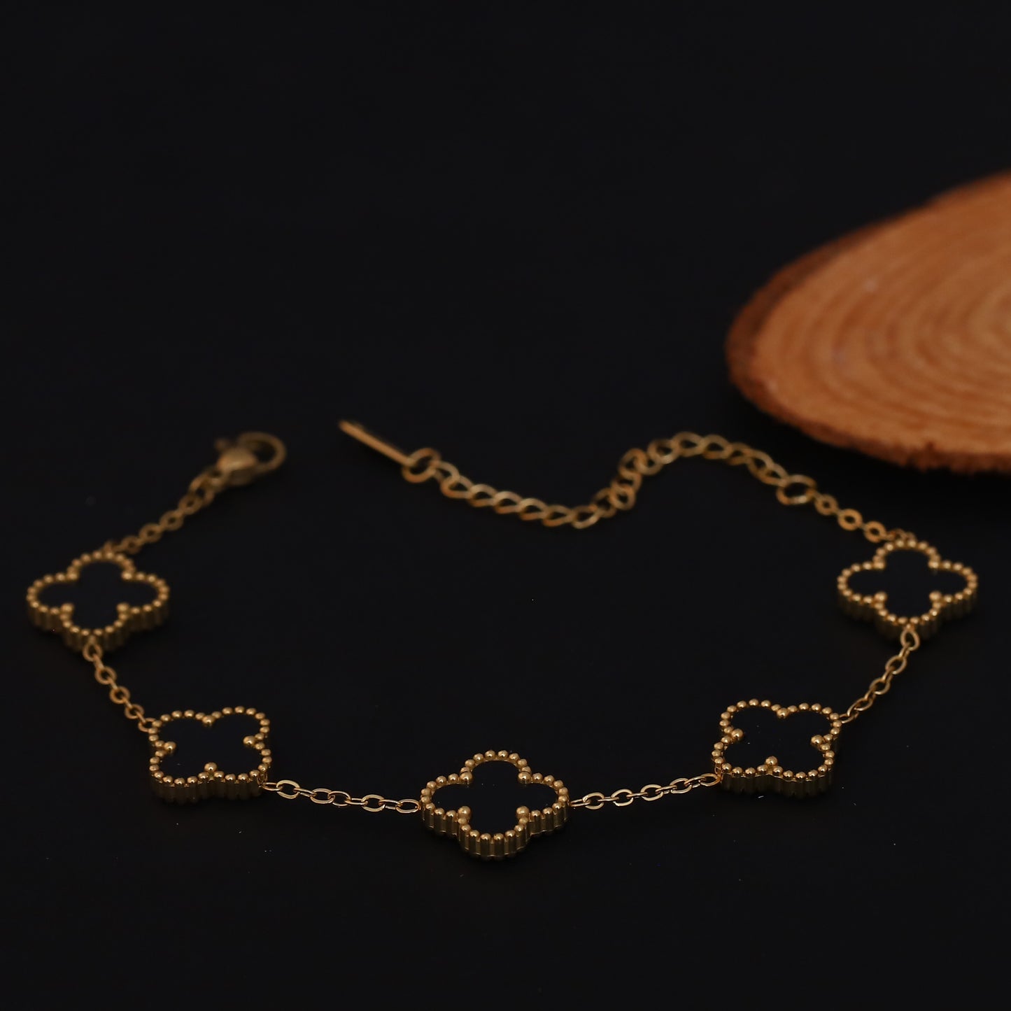 Cute Korean Green Black Clover Chain Bracelet - ZIPPORY