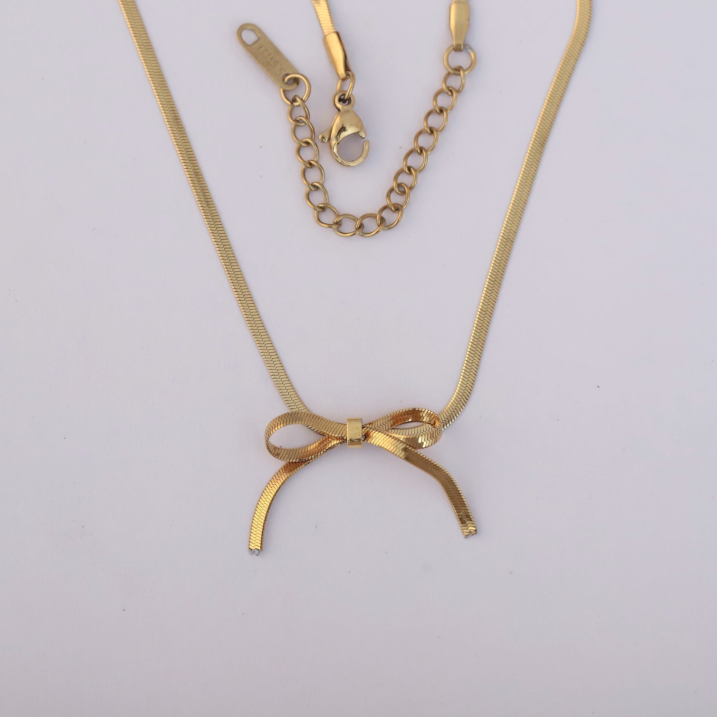 Elegant Bow Pendant Necklace-Slim Snake Chain - ZIPPORY