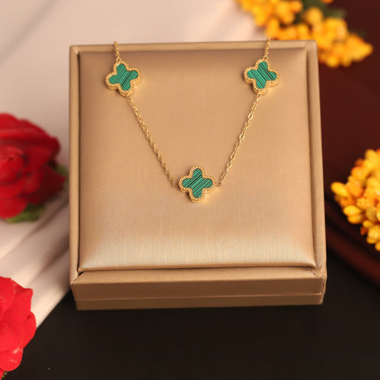 Elegant Green  Clover Charm Necklace - ZIPPORY