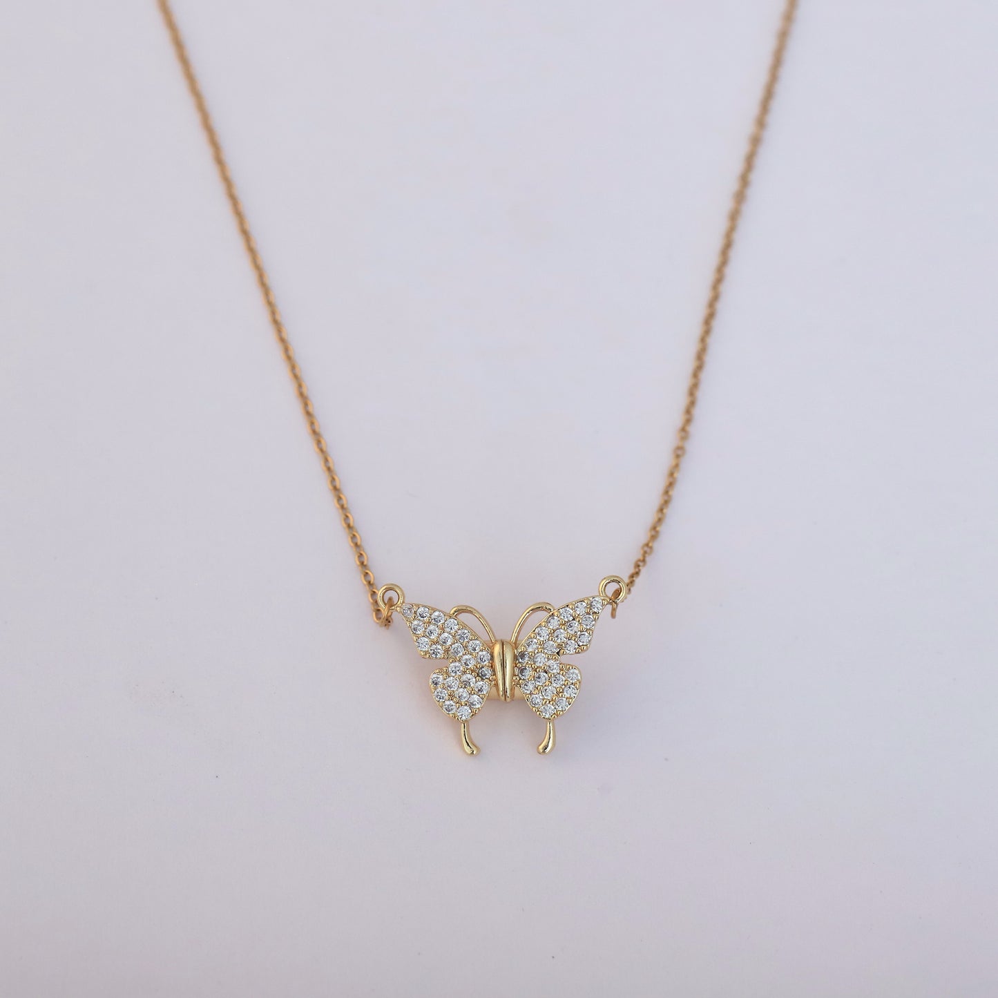 Magnetic Openable Butterfly Pendant Necklace - ZIPPORY