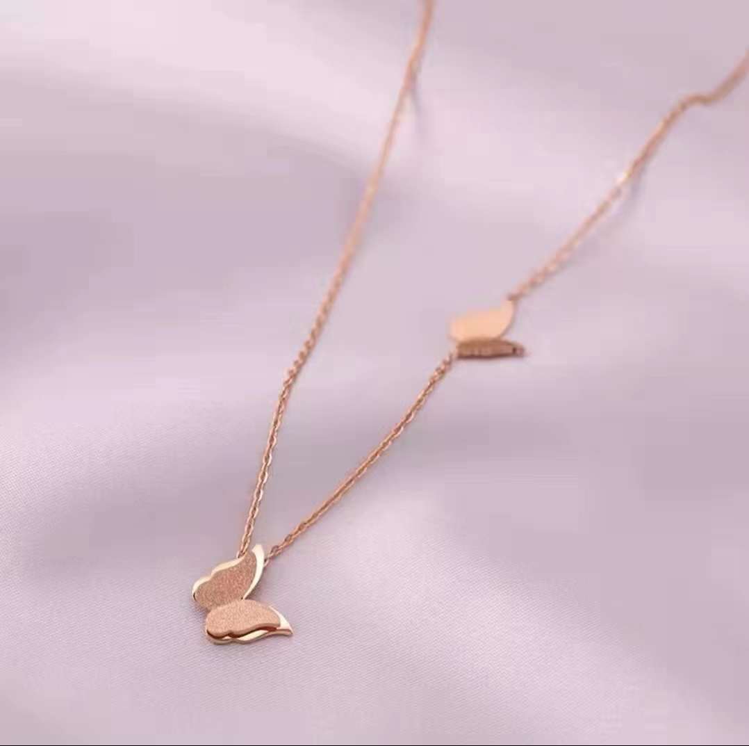 Minimalist Butterfly Pendant Necklace - ZIPPORY