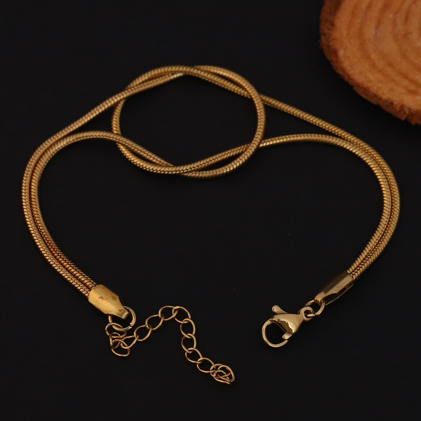 Queen Love Knot Chain Bracelet - ZIPPORY
