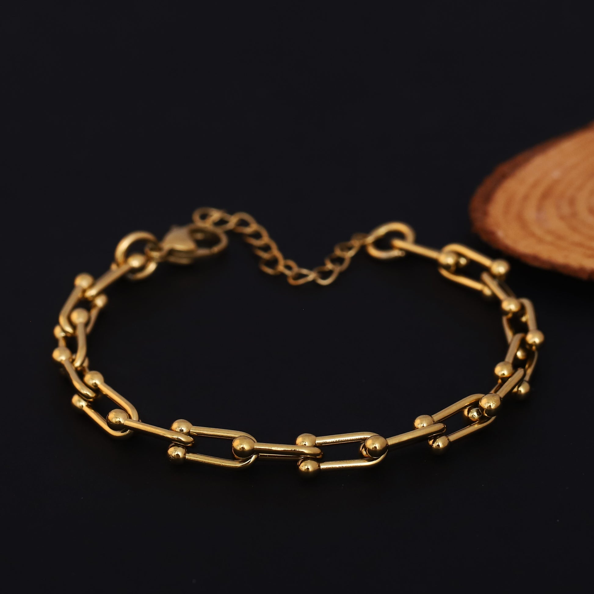 Textured Charm Chain Bracelet - ZIPPORY