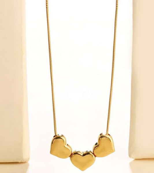 Three Heart Charm Minimalist Necklace - ZIPPORY