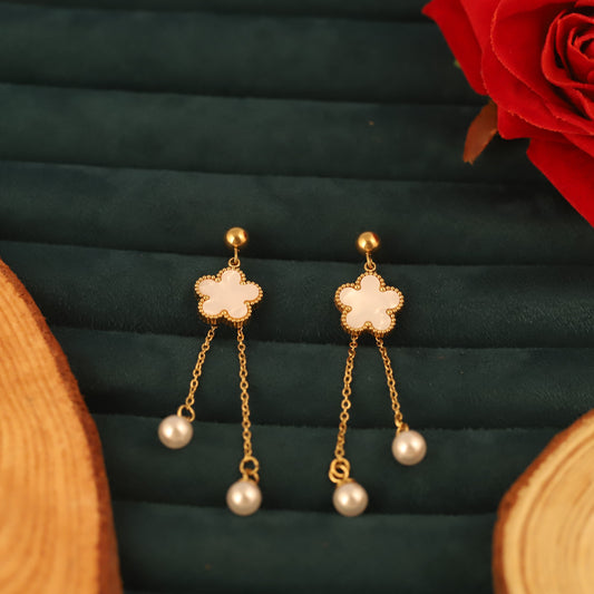 White Clover Thread Pearl Earrings - ZIPPORY